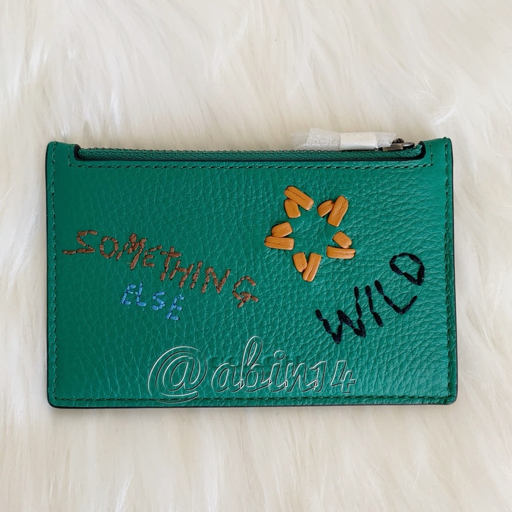 NWT Coach Leather Zip Card Case with Diary Embroidery - Picture 1 of 5